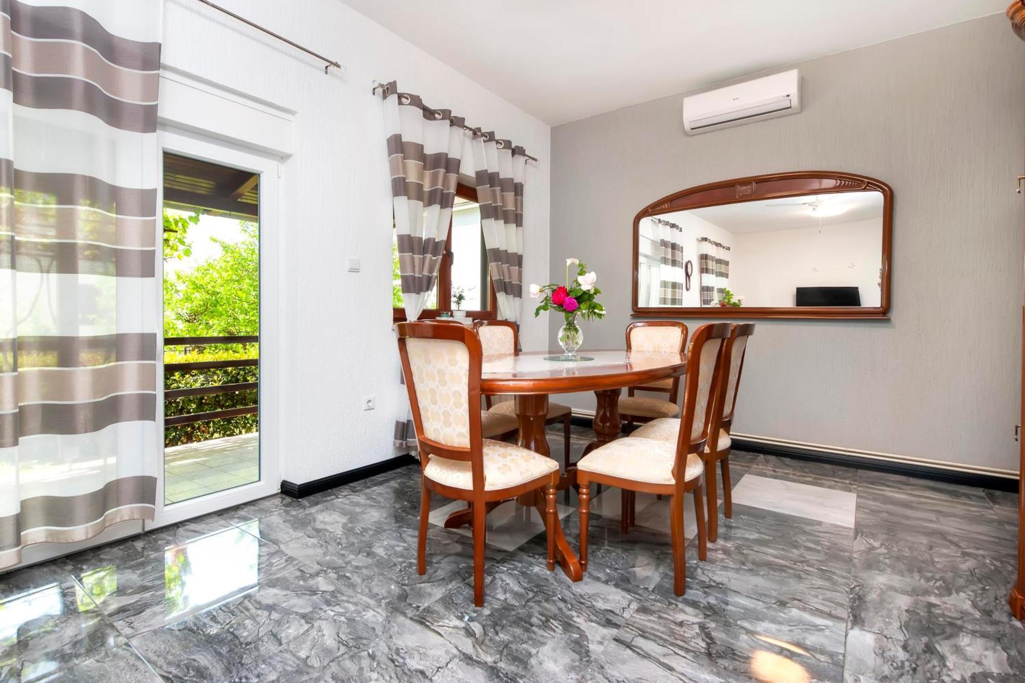 Apartments Sena Rovinj Extérieur photo
