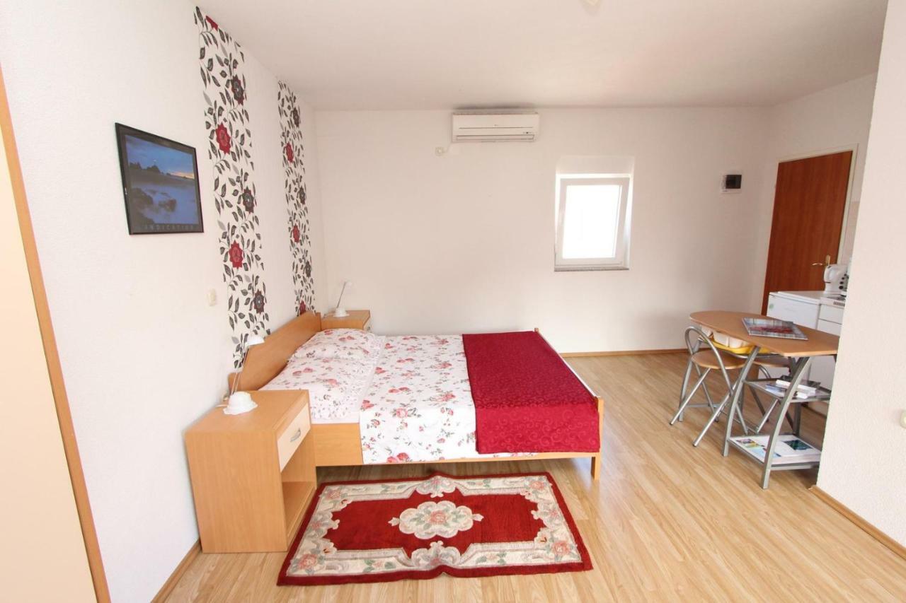 Apartments Sena Rovinj Extérieur photo